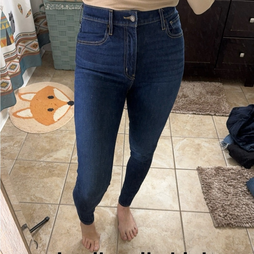Levi’s - Picture 1 of 2